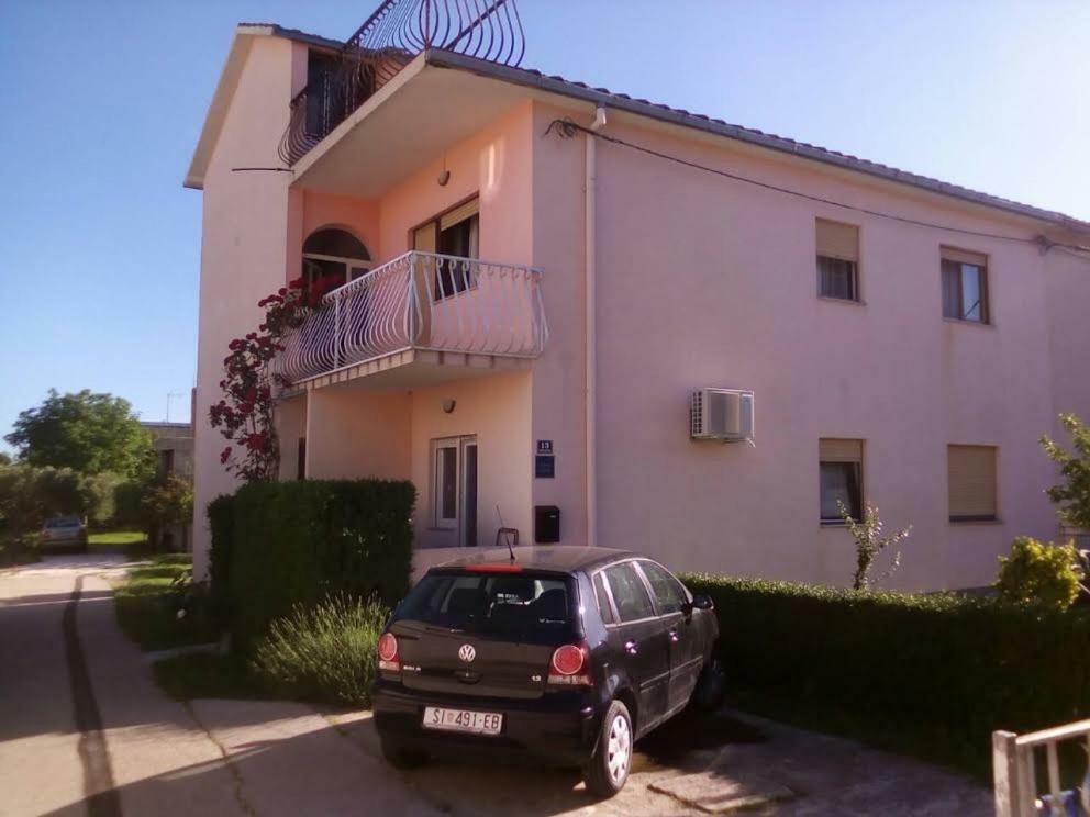 Apartmani Ledenko Kaštela 外观 照片